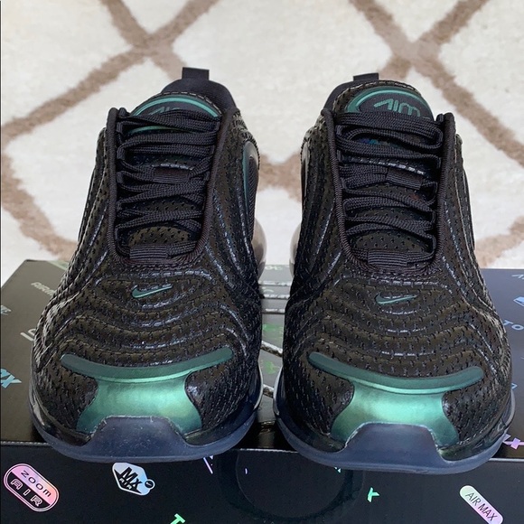 NIKE AIR MAX 720 Black/Black-Metallic Silver Men’s - Picture 8 of 16